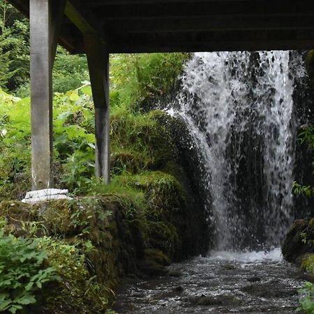 Wooden House With A Waterfall "Stipanov Mlin" Villa พลิตวิชกา เยเซรา ภายนอก รูปภาพ